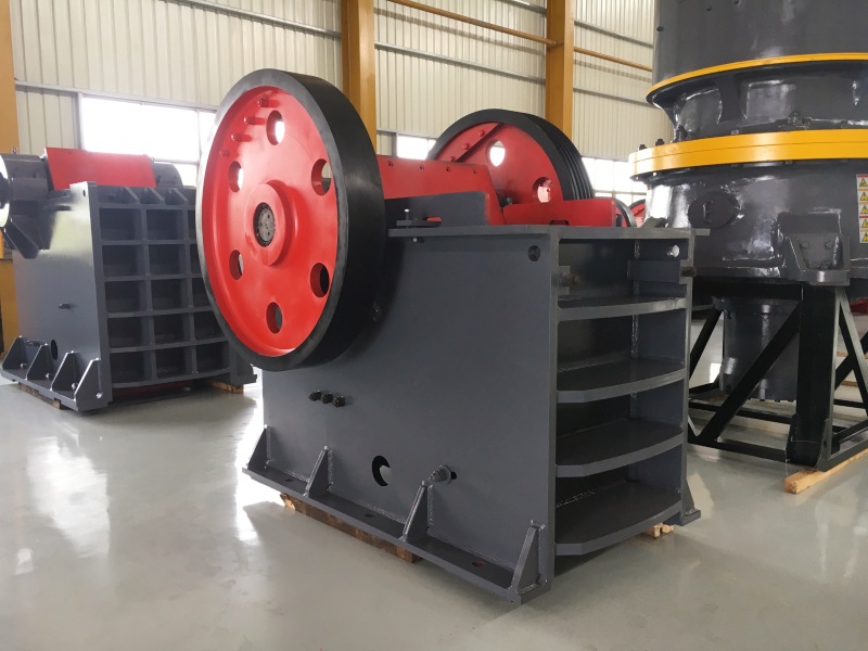 石英砂顎式破碎機(jī)遇到小問題怎么辦？全面解決方案及預(yù)防措施